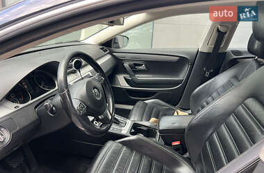 Купе Volkswagen CC / Passat CC 2013 в 