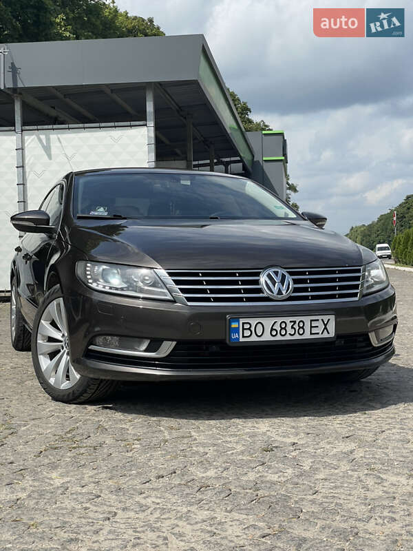 Купе Volkswagen CC / Passat CC 2012 в Тернополе