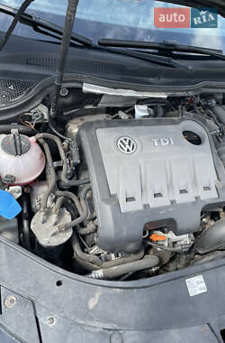 Купе Volkswagen CC / Passat CC 2012 в 