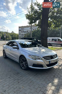 Купе Volkswagen CC / Passat CC 2011 в Киеве