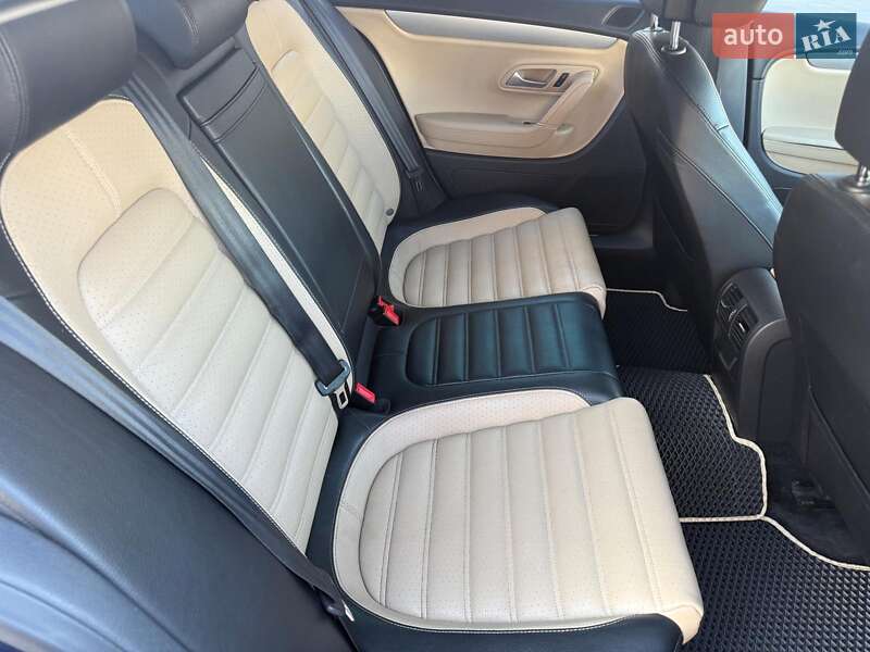 Купе Volkswagen CC / Passat CC 2013 в Одессе