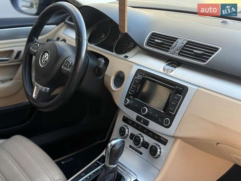 Купе Volkswagen CC / Passat CC 2013 в Одессе