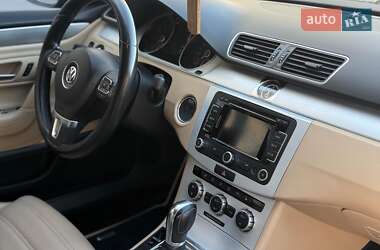 Купе Volkswagen CC / Passat CC 2013 в 