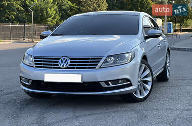Купе Volkswagen CC / Passat CC 2015 в Дніпрі