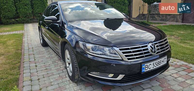Купе Volkswagen CC / Passat CC 2012 в Львові фото Купе Volkswagen CC / Passat CC 2012 в Львові