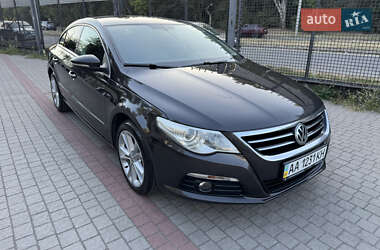 Купе Volkswagen CC / Passat CC 2010 в 