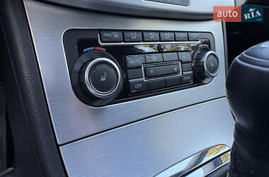 Купе Volkswagen CC / Passat CC 2010 в 