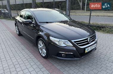 Купе Volkswagen CC / Passat CC 2010 в 
