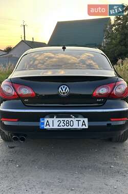 Купе Volkswagen CC / Passat CC 2011 в 