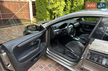 Купе Volkswagen CC / Passat CC 2009 в 