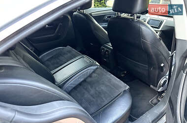 Купе Volkswagen CC / Passat CC 2009 в 