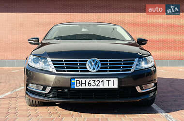 Купе Volkswagen CC / Passat CC 2012 в 