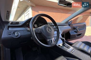 Купе Volkswagen CC / Passat CC 2012 в 