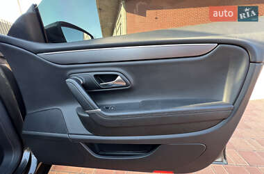 Купе Volkswagen CC / Passat CC 2012 в 