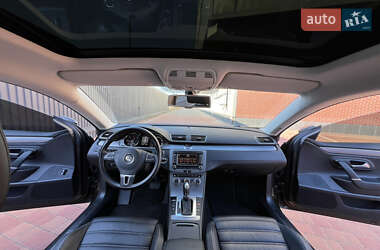 Купе Volkswagen CC / Passat CC 2012 в 