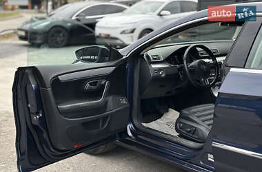 Купе Volkswagen CC / Passat CC 2012 в 