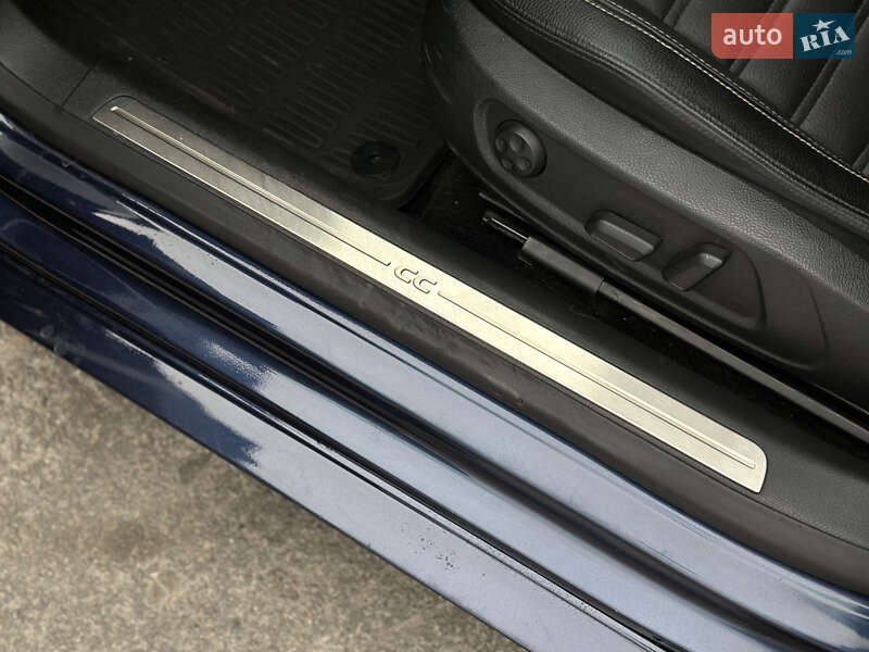 Купе Volkswagen CC / Passat CC 2012 в Шептицькому