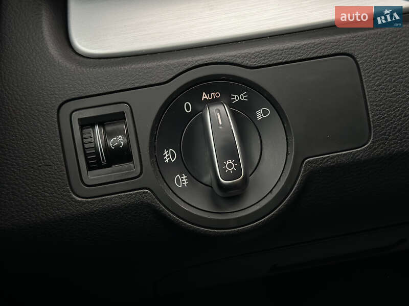 Купе Volkswagen CC / Passat CC 2012 в Шептицькому