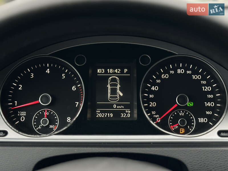 Купе Volkswagen CC / Passat CC 2012 в Шептицькому