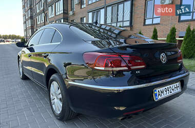 Купе Volkswagen CC / Passat CC 2012 в 