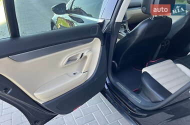 Купе Volkswagen CC / Passat CC 2012 в 