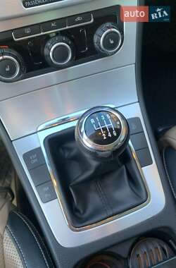 Купе Volkswagen CC / Passat CC 2010 в 