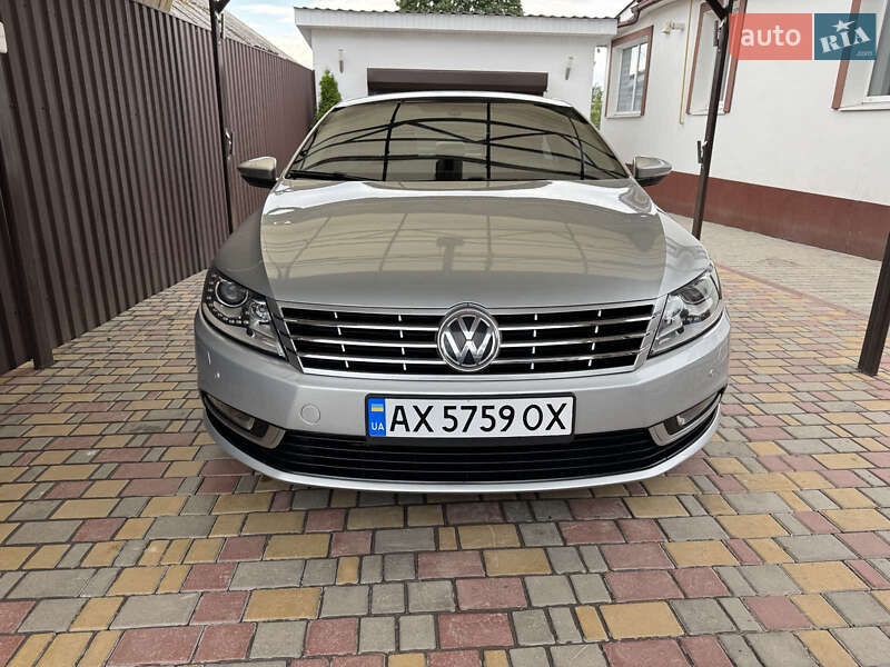 Купе Volkswagen CC / Passat CC 2013 в 