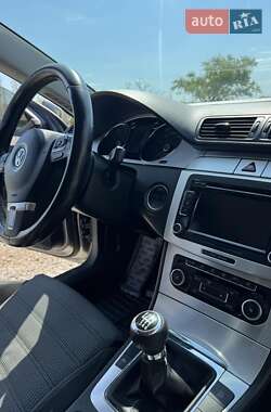 Купе Volkswagen CC / Passat CC 2010 в 