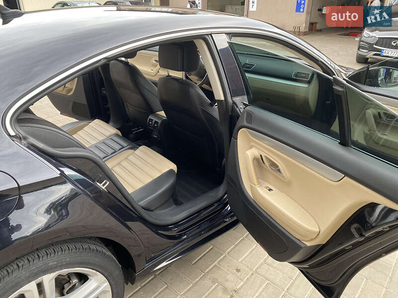 Купе Volkswagen CC / Passat CC 2013 в Харкові