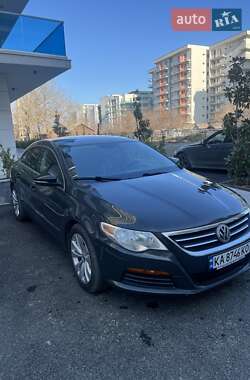 Купе Volkswagen CC / Passat CC 2011 в Києві