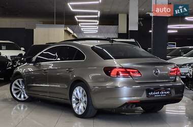 Купе Volkswagen CC / Passat CC 2014 в 