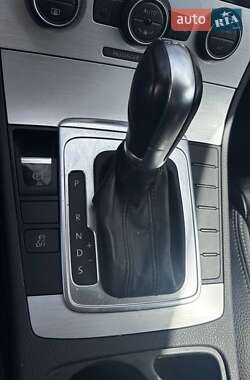 Купе Volkswagen CC / Passat CC 2016 в 