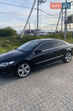 Купе Volkswagen CC / Passat CC 2011 в Львове