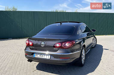 Купе Volkswagen CC / Passat CC 2011 в 