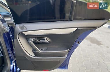 Купе Volkswagen CC / Passat CC 2010 в 