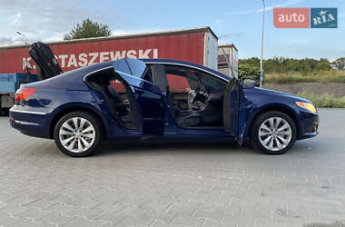 Купе Volkswagen CC / Passat CC 2010 в 