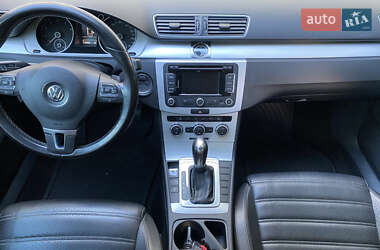 Купе Volkswagen CC / Passat CC 2013 в 