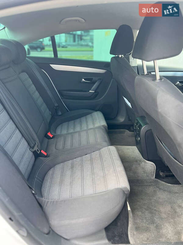 Купе Volkswagen CC / Passat CC 2011 в Черкассах