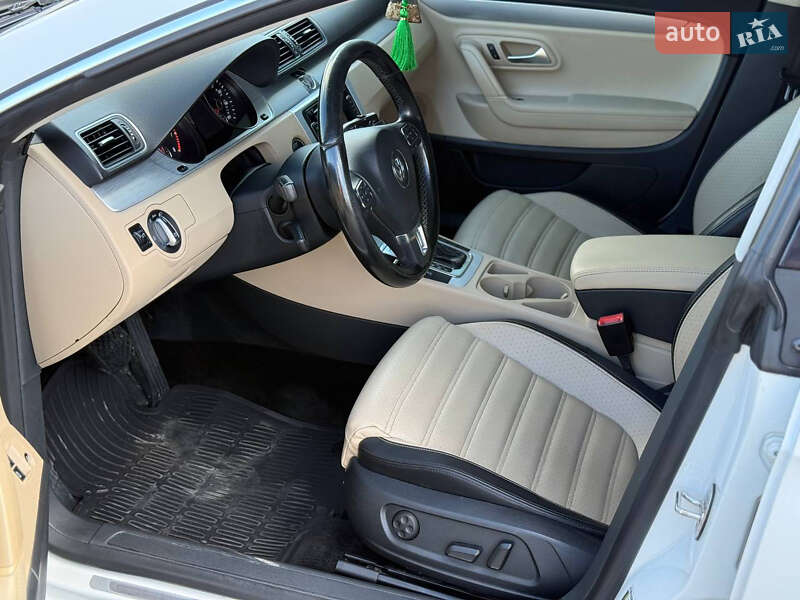 Купе Volkswagen CC / Passat CC 2014 в Одесі