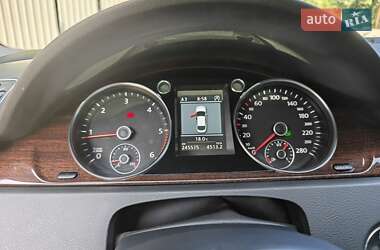 Купе Volkswagen CC / Passat CC 2011 в 