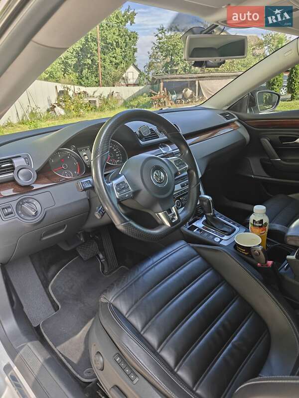 Volkswagen CC / Passat CC 2011