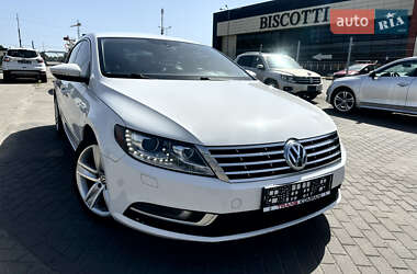 Купе Volkswagen CC / Passat CC 2013 в Львове