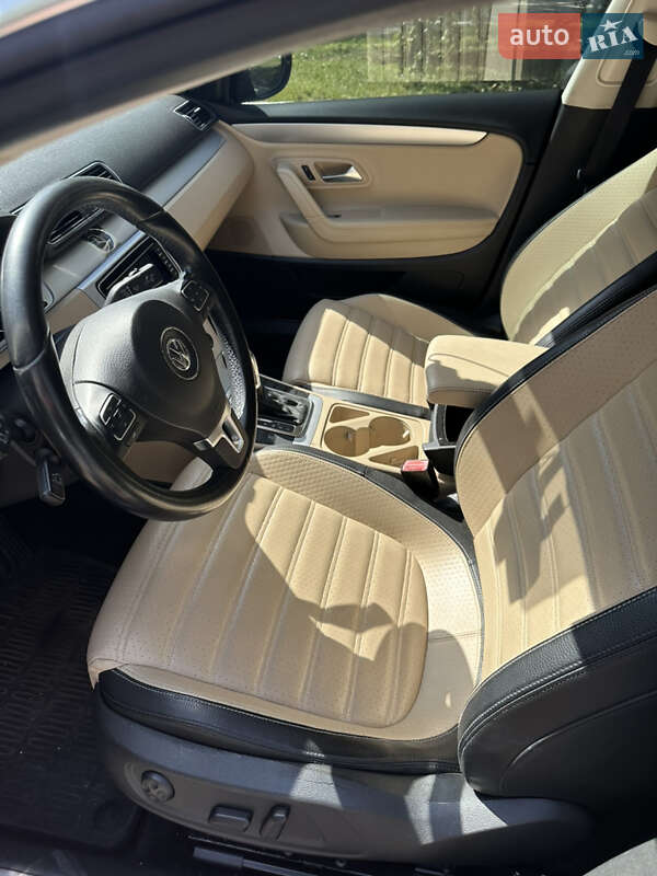 Купе Volkswagen CC / Passat CC 2012 в Києві фото 14 Купе Volkswagen CC / Passat CC 2012 в Києві
