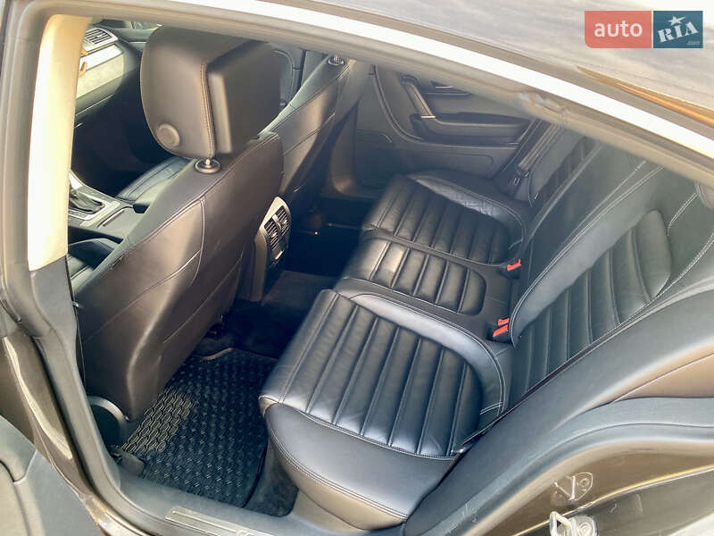 Купе Volkswagen CC / Passat CC 2013 в Таращі