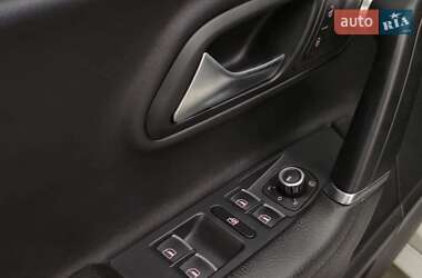 Купе Volkswagen CC / Passat CC 2012 в 