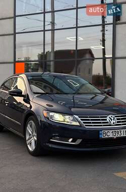 Купе Volkswagen CC / Passat CC 2014 в 