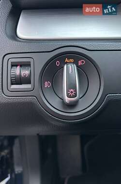 Купе Volkswagen CC / Passat CC 2014 в 