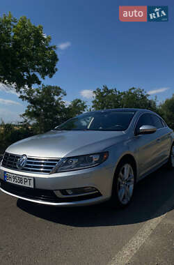 Купе Volkswagen CC / Passat CC 2012 в 