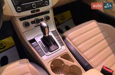 Купе Volkswagen CC / Passat CC 2013 в 