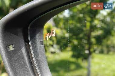 Купе Volkswagen CC / Passat CC 2012 в 